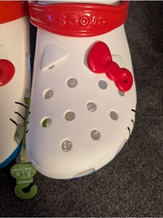 Hello Kitty Crocs Classic Clog Shoes Size M11 White/Red With Bow Design main image 4